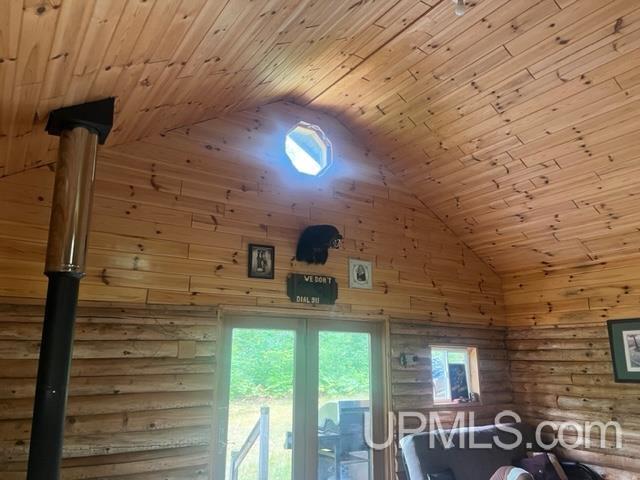 565 County Road 565 Road Gwinn, MI 49841 - Photo 13 of 35