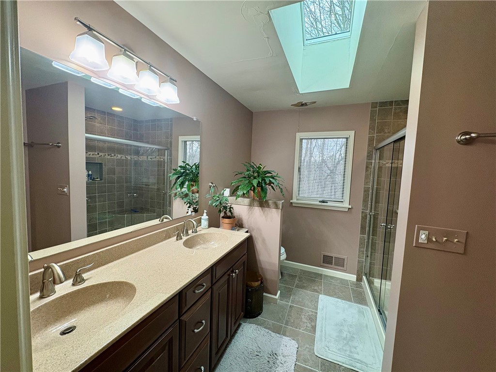 15 Shingle Mill Road Irondequoit, NY 14609 - Photo 19 of 47