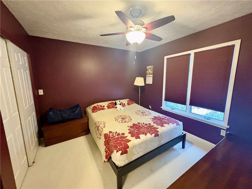 15 Shingle Mill Road Irondequoit, NY 14609 - Photo 22 of 47