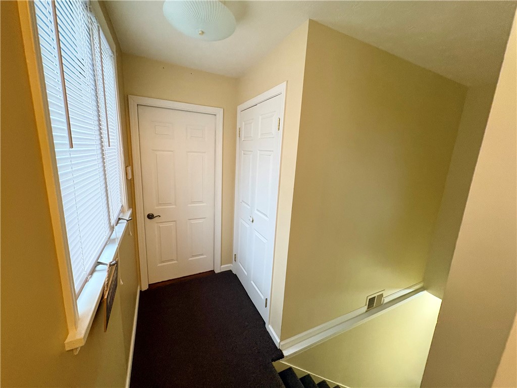 15 Shingle Mill Road Irondequoit, NY 14609 - Photo 24 of 47