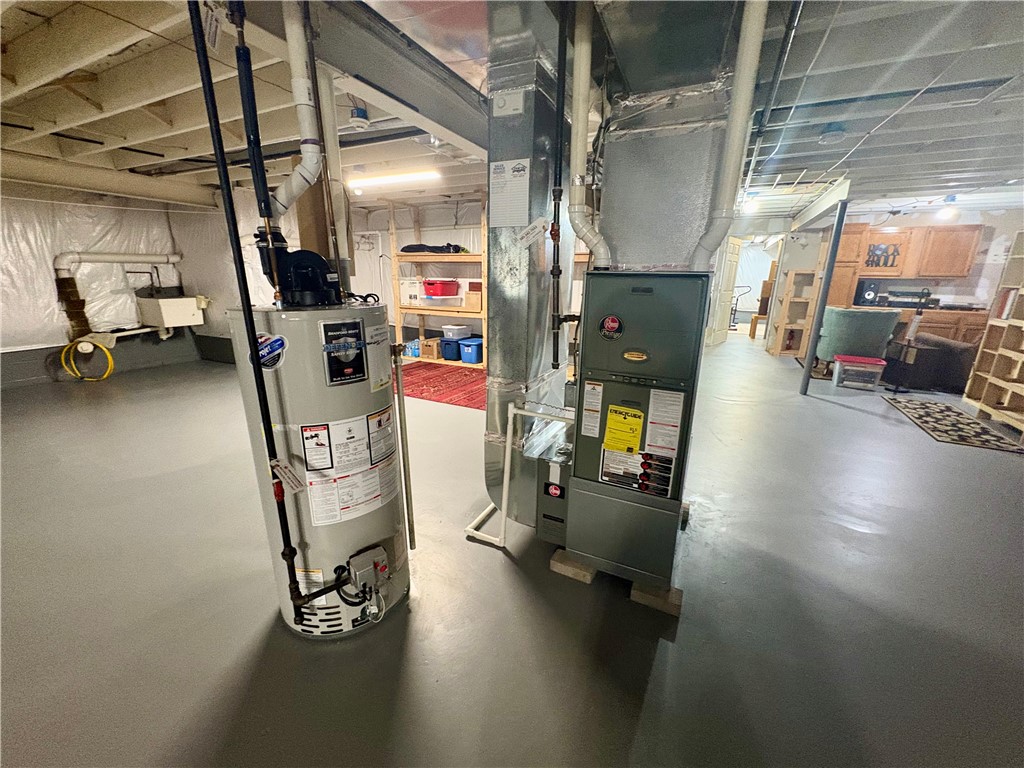 15 Shingle Mill Road Irondequoit, NY 14609 - Photo 28 of 47