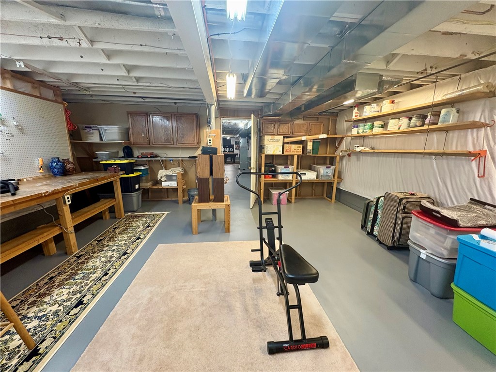 15 Shingle Mill Road Irondequoit, NY 14609 - Photo 33 of 47