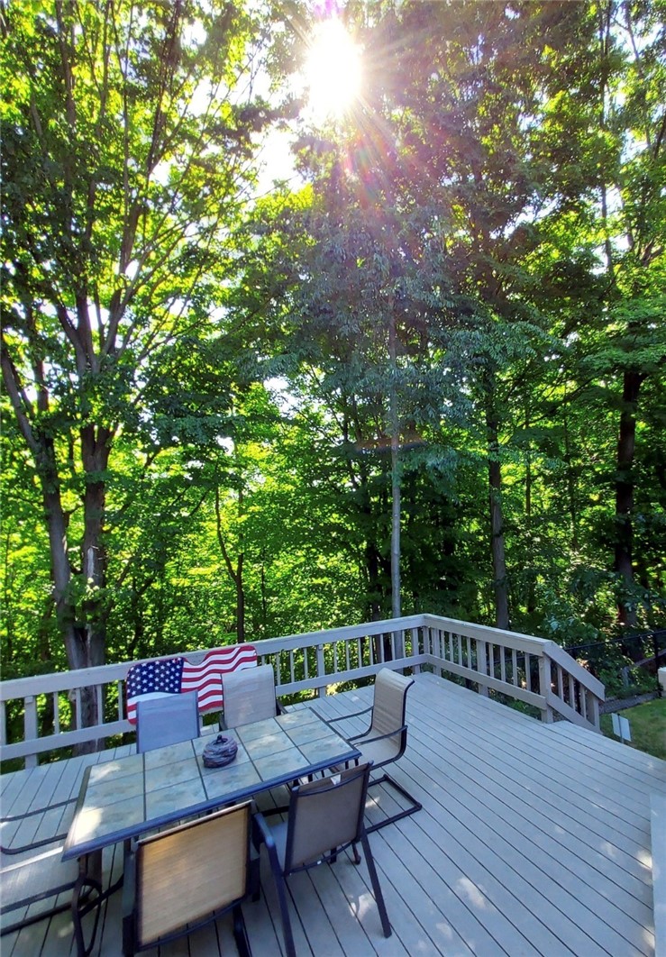 15 Shingle Mill Road Irondequoit, NY 14609 - Photo 43 of 47