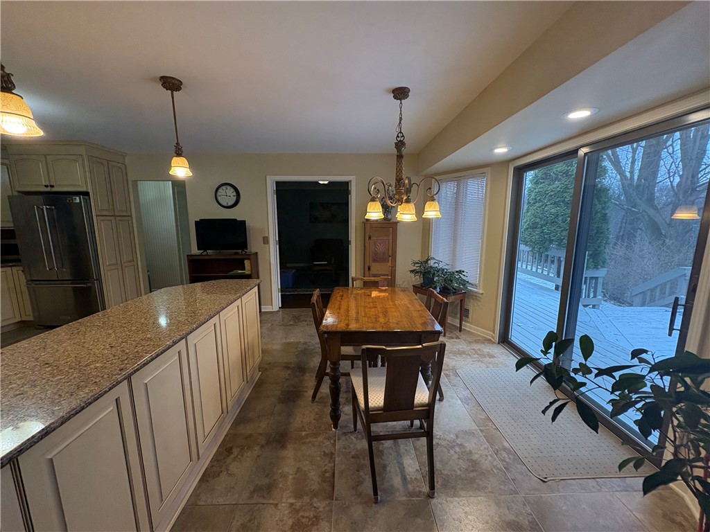 15 Shingle Mill Road Irondequoit, NY 14609 - Photo 6 of 47