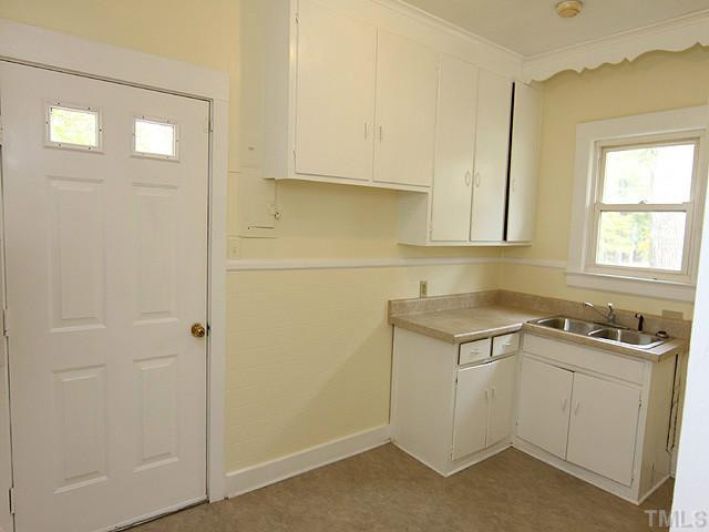2502 Pickett Road Durham, NC 27705 - Photo 10 of 12 Interior Space/Layout