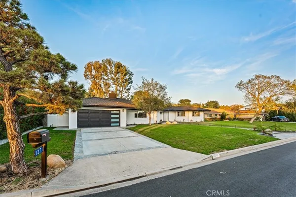 $2,750,000 | 1271 Brittany Cross Road, North Tustin, CA 92705