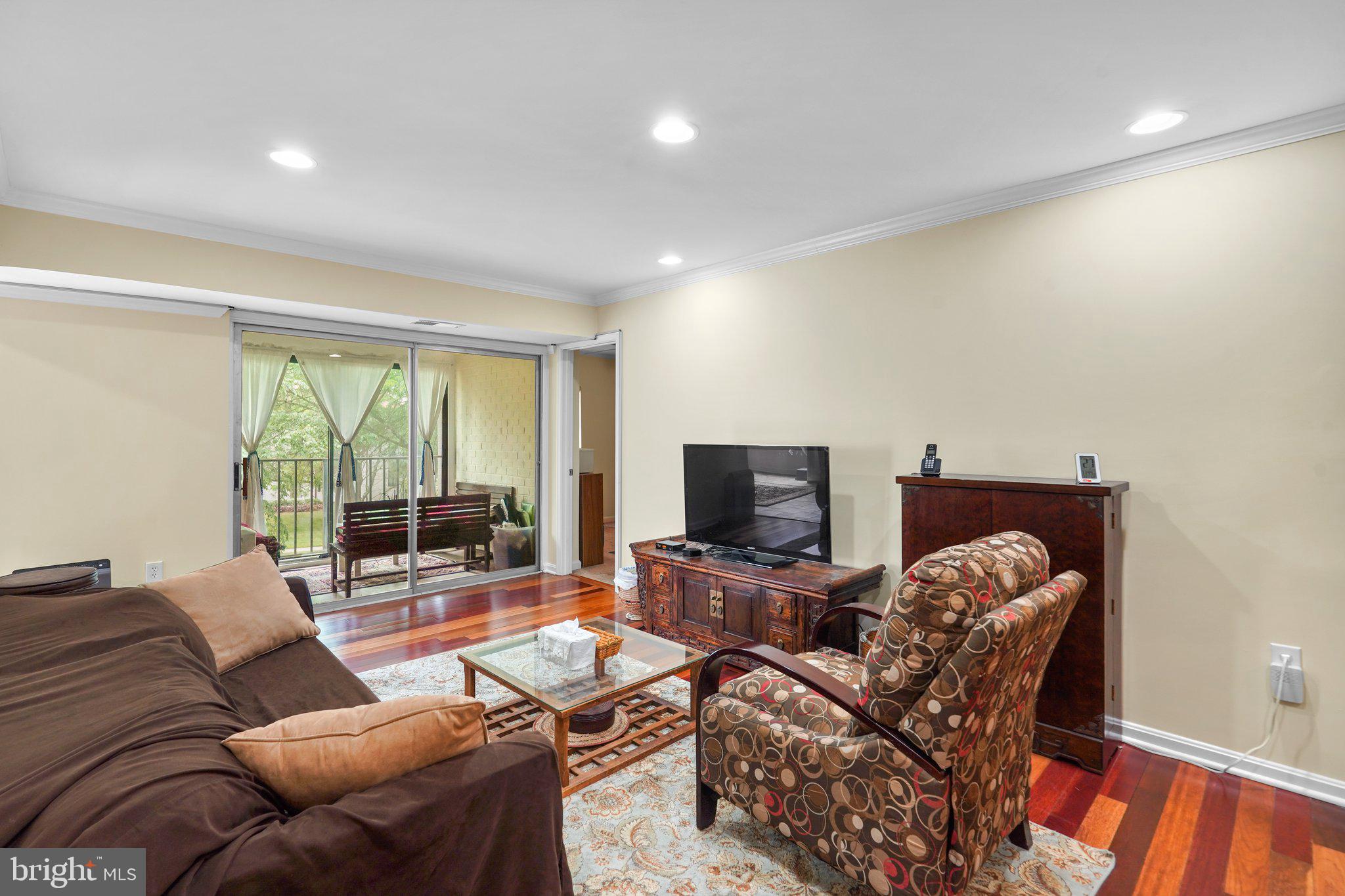 8015 Mandan Road, Unit 304 Greenbelt, MD 20770 - Photo 5 of 11