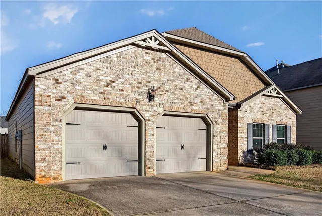 $329,900 | 853 Parkside Pl Avenue, McDonough, GA 30253