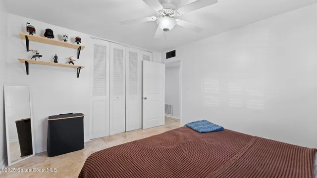 $189,900 | 913 South Colonial Court, Unit B, Indian Harbour Beach, FL 32937