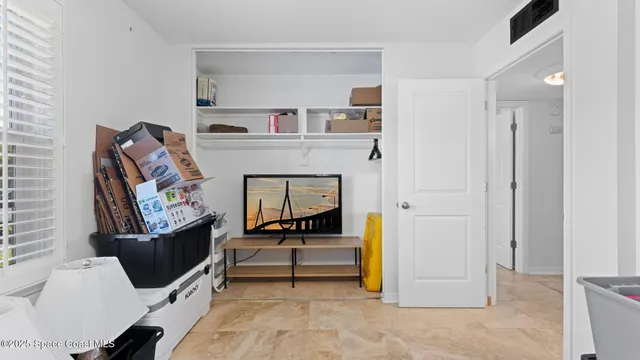 $189,900 | 913 South Colonial Court, Unit B, Indian Harbour Beach, FL 32937