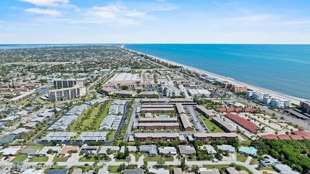 $189,900 | 913 South Colonial Court, Unit B, Indian Harbour Beach, FL 32937