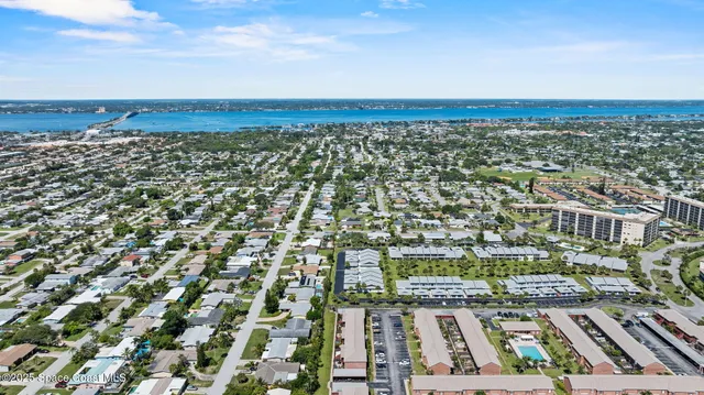 $189,900 | 913 South Colonial Court, Unit B, Indian Harbour Beach, FL 32937