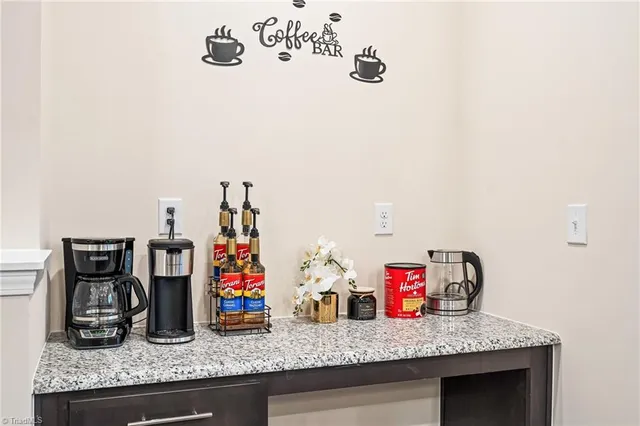 $1,995 | 847 Falls Grove Trail, High Point, NC 27265