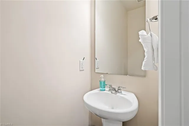 $1,995 | 847 Falls Grove Trail, High Point, NC 27265