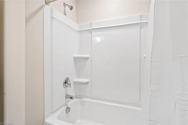 $1,795 | 847 Falls Grove Trail, High Point, NC 27265