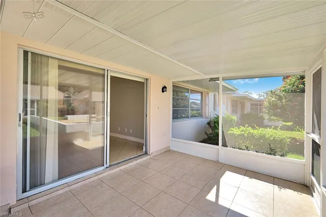 a view of livingroom with furniture