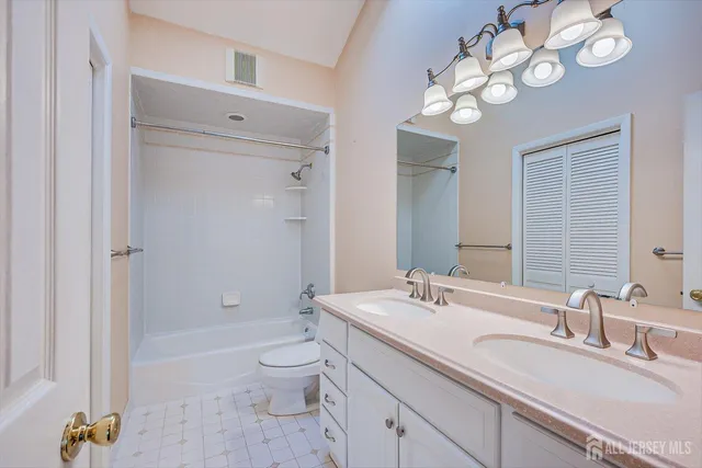 $3,400 | 22 O Loughlin Drive, South Plainfield, NJ 07080