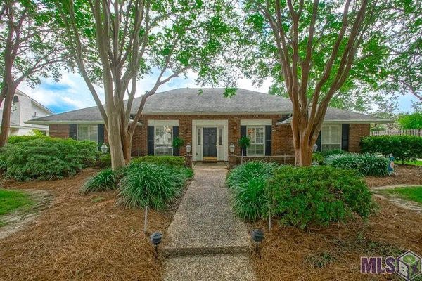 $624,900 | 9302 Hilltrace Avenue, Baton Rouge, LA 70809