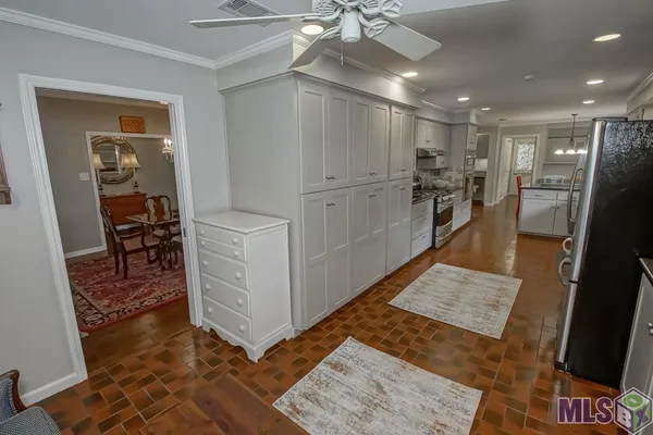 $624,900 | 9302 Hilltrace Avenue, Baton Rouge, LA 70809