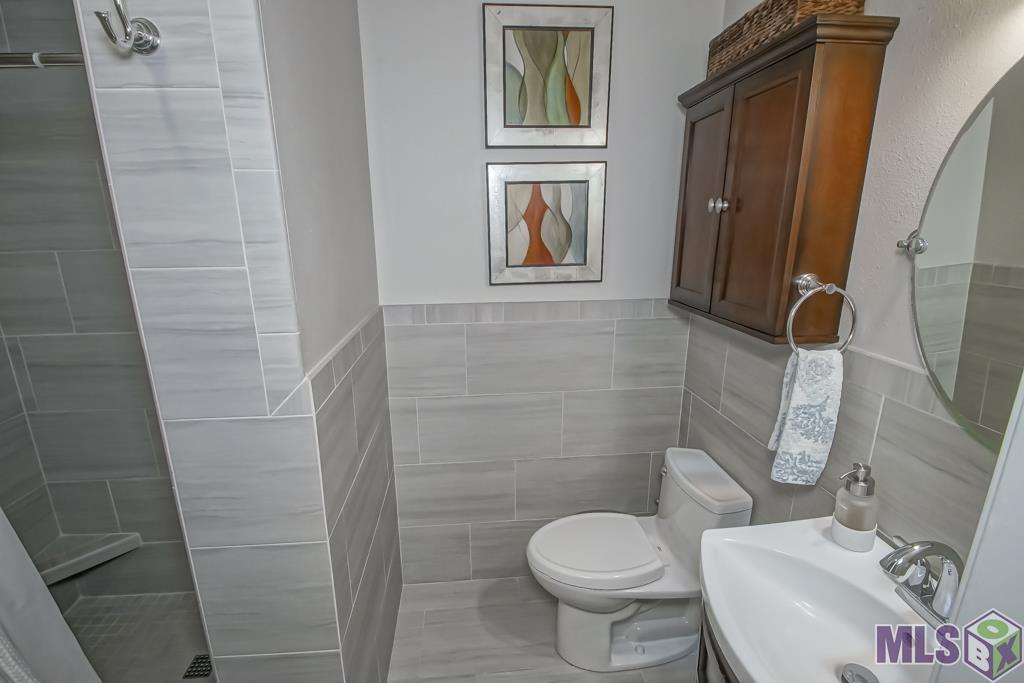 9302 Hilltrace Avenue Baton Rouge, LA 70809 - Photo 20 of 42