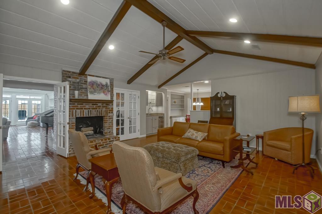 9302 Hilltrace Avenue Baton Rouge, LA 70809 - Photo 10 of 42