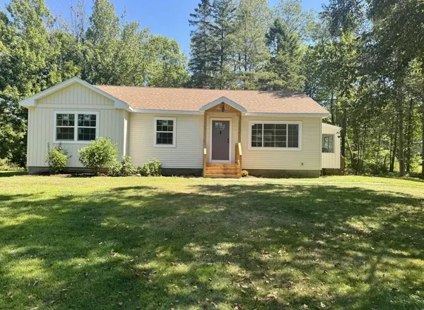 $334,800 | 549 Hudson Road, Glenburn, ME 04401