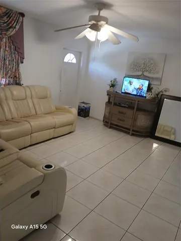 $600,000 | 761 Northeast 43rd Court, Deerfield Beach, FL 33064