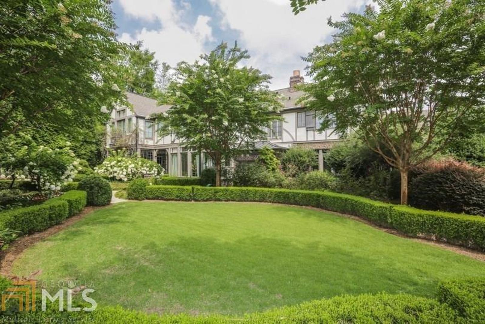 340 Manor Ridge Drive Northwest Atlanta, GA 30305 - Photo 1 of 1 Gallery Image 1