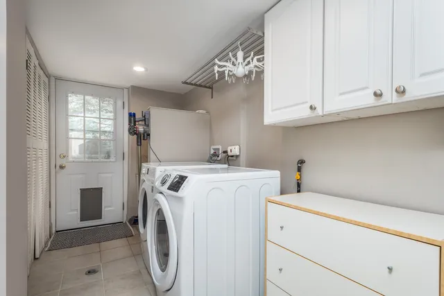 $3,500 | 2407 North Lafayette Street, Arlington Heights, IL 60004