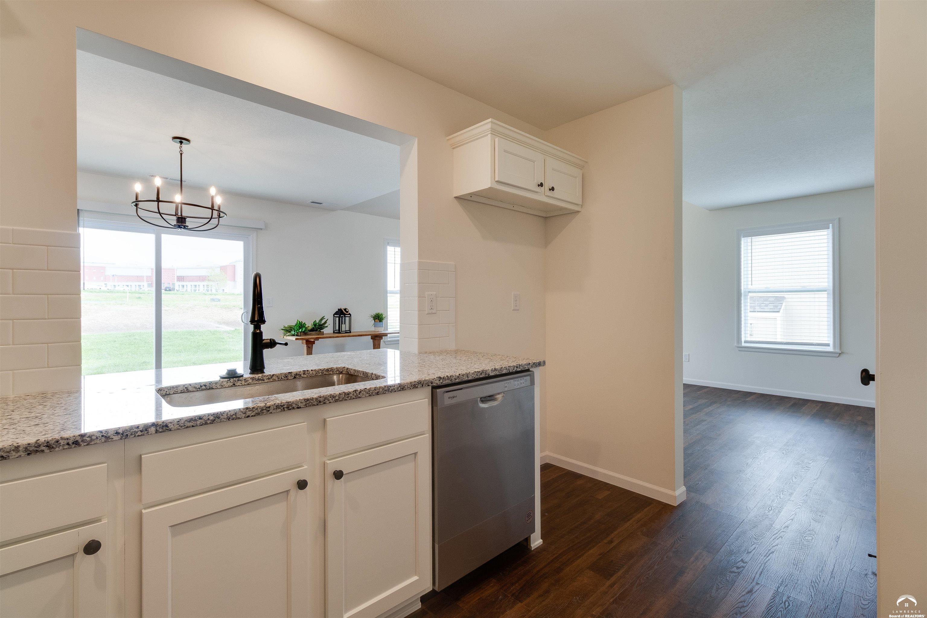 2510 Marcia Lane Lawrence, KS 66046 - Photo 15 of 35