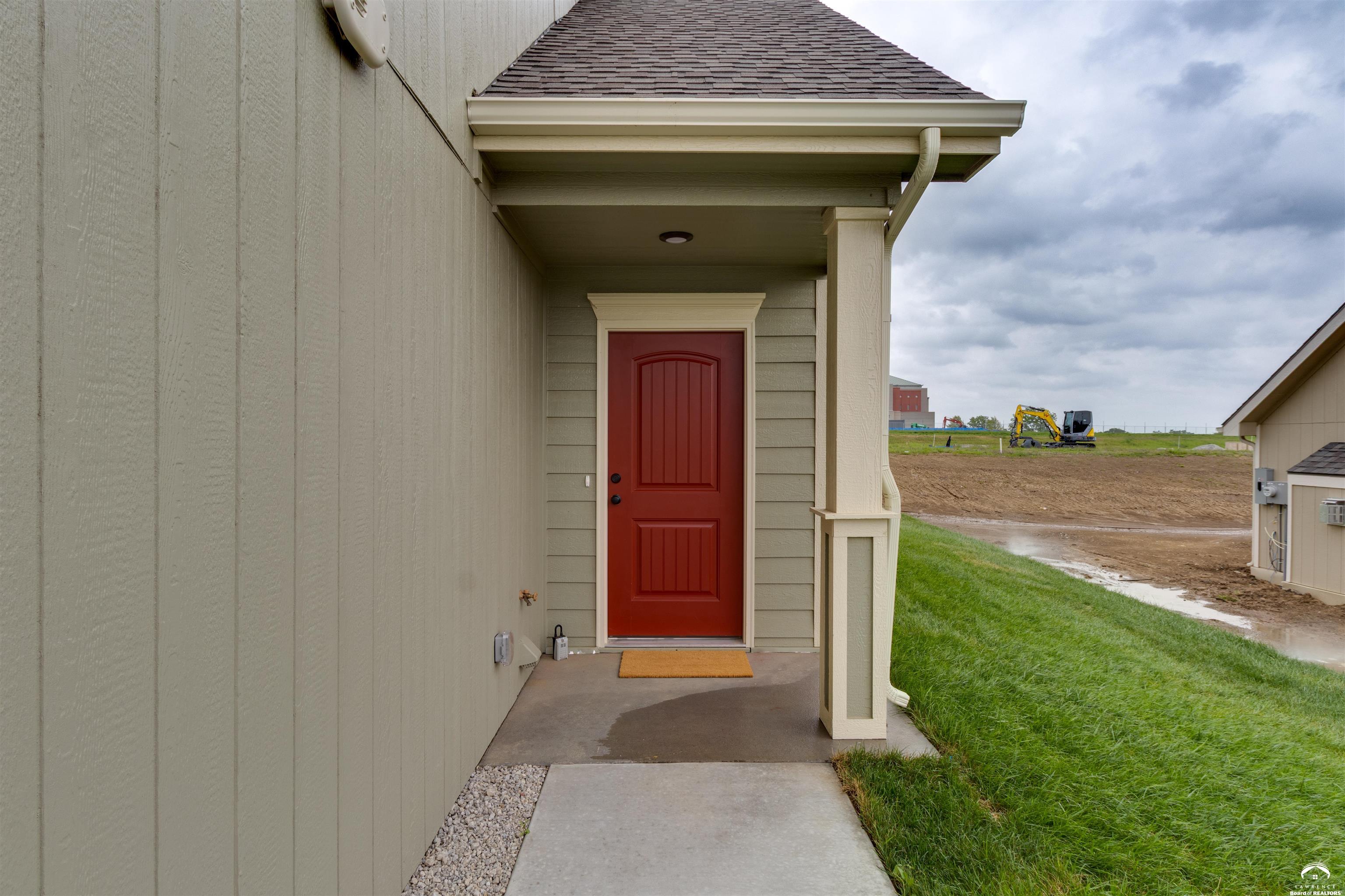 2510 Marcia Lane Lawrence, KS 66046 - Photo 2 of 35