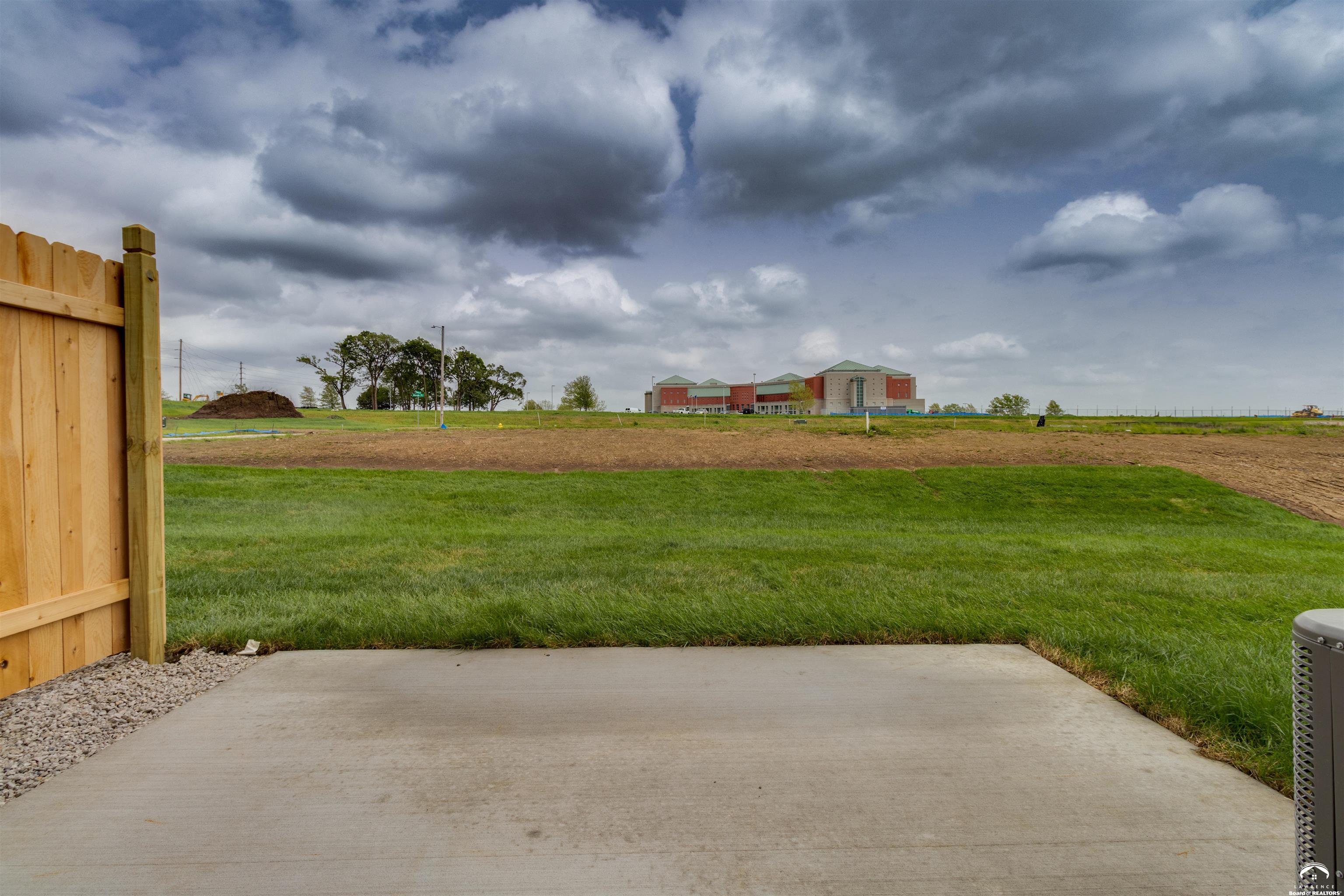 2510 Marcia Lane Lawrence, KS 66046 - Photo 33 of 35