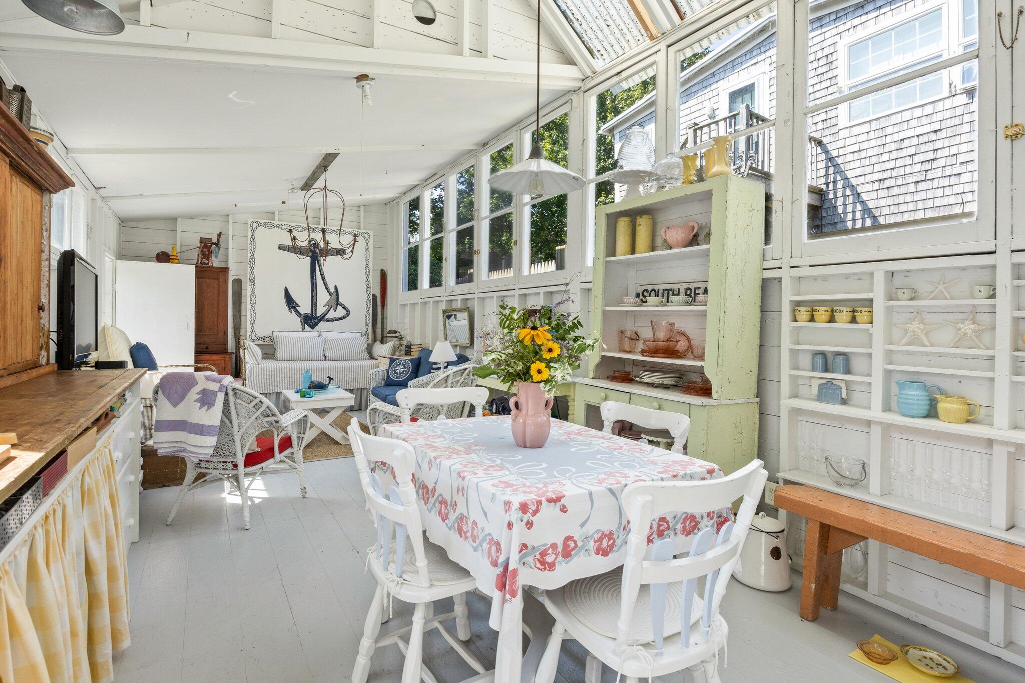 592 Commercial Street Provincetown, MA 02657 - Photo 41 of 72 40-web-or-mls-592-commercial-st