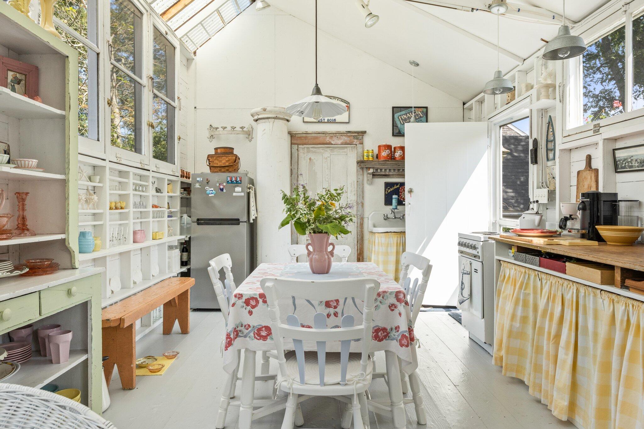 592 Commercial Street Provincetown, MA 02657 - Photo 44 of 72 43-web-or-mls-592-commercial-st