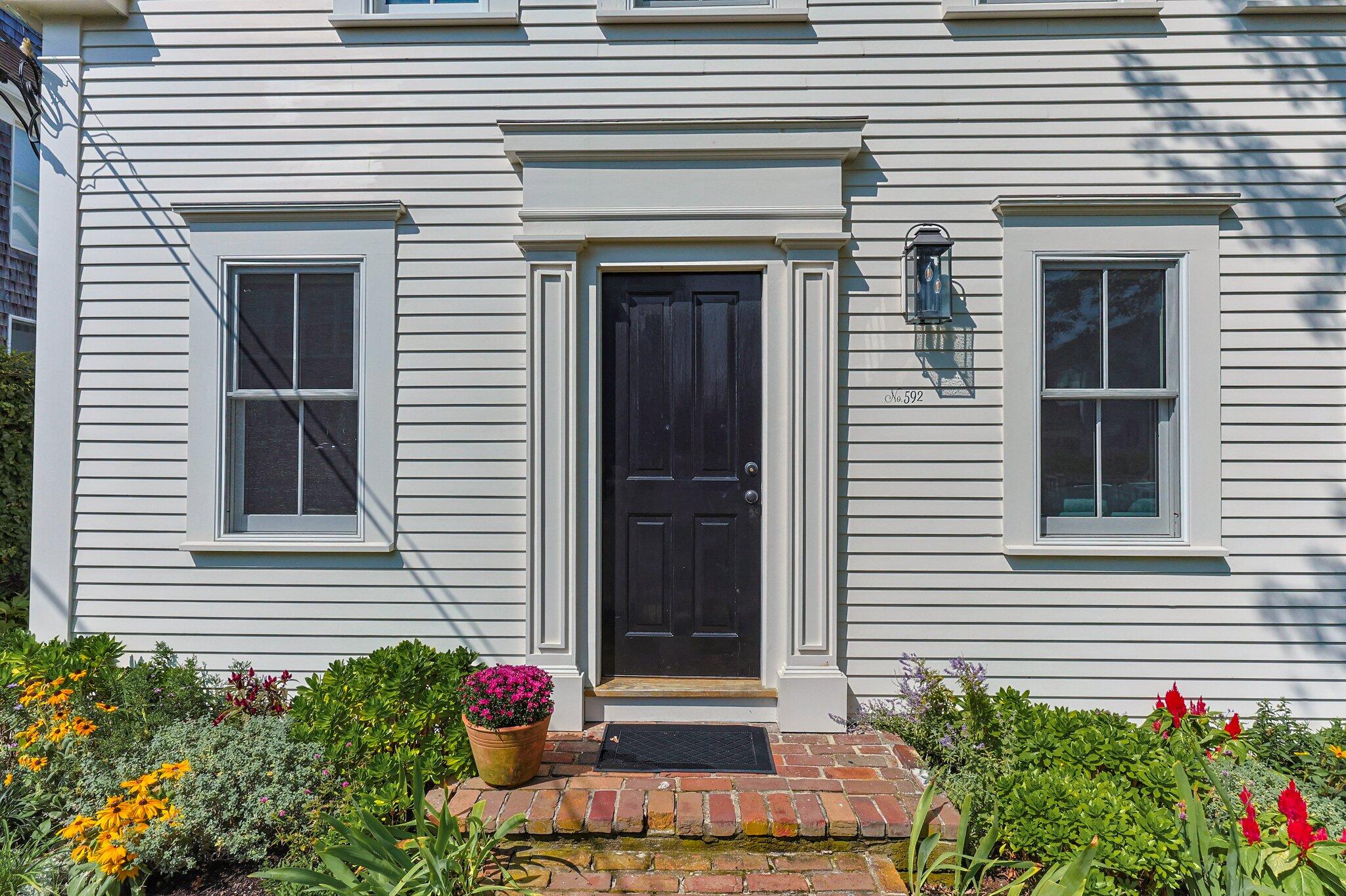 592 Commercial Street Provincetown, MA 02657 - Photo 5 of 72 5-web-or-mls-592-commercial-st