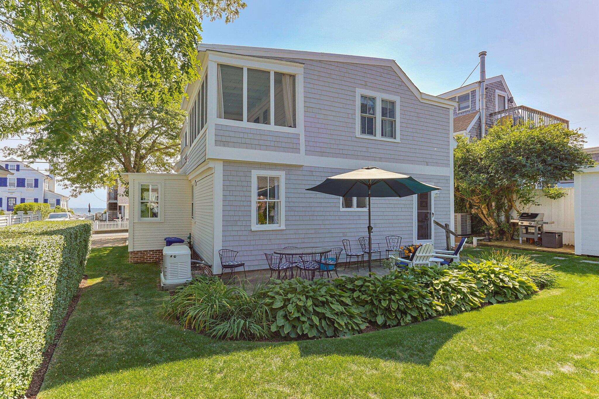 592 Commercial Street Provincetown, MA 02657 - Photo 51 of 72 50-web-or-mls-592-commercial-st