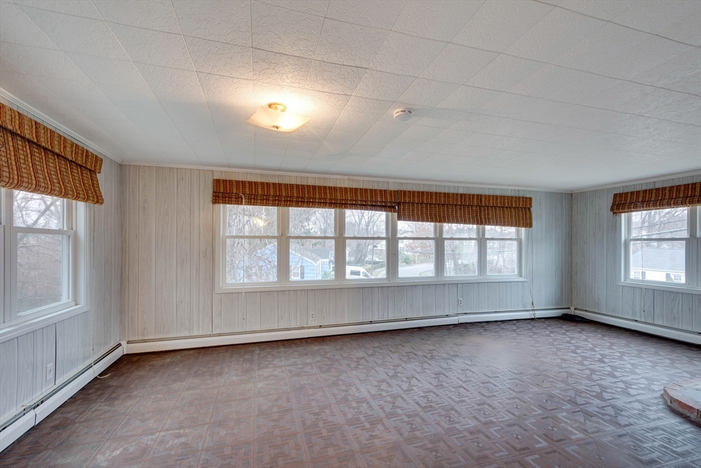 7 Grace Road Woburn, MA 01801 - Photo 15 of 27