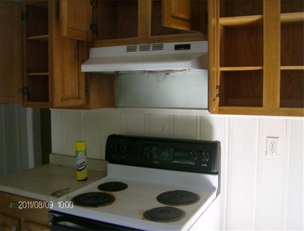 12 St Anthony Street Worcester, MA 01607 - Photo 11 of 14 Gallery Image 11