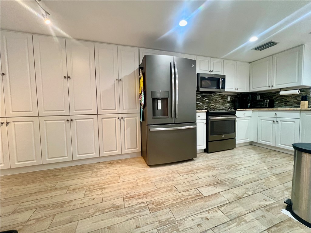 3880 North Hwy A1A, Unit 604 Hutchinson Island, FL 34949 - Photo 9 of 35