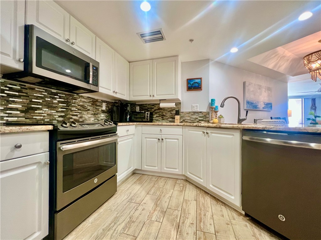 3880 North Hwy A1A, Unit 604 Hutchinson Island, FL 34949 - Photo 10 of 35