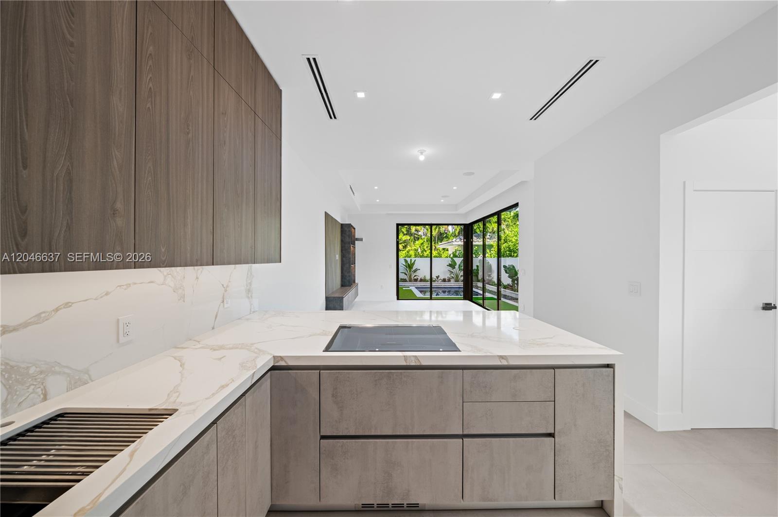 2712 South Le Jeune Road Coral Gables, FL 33134 - Photo 16 of 30