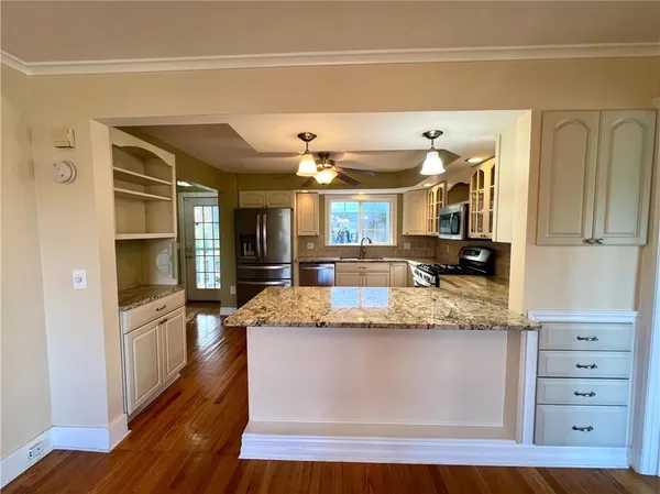 $724,900 | 86 Salt Point Road, Reading, NY 14891