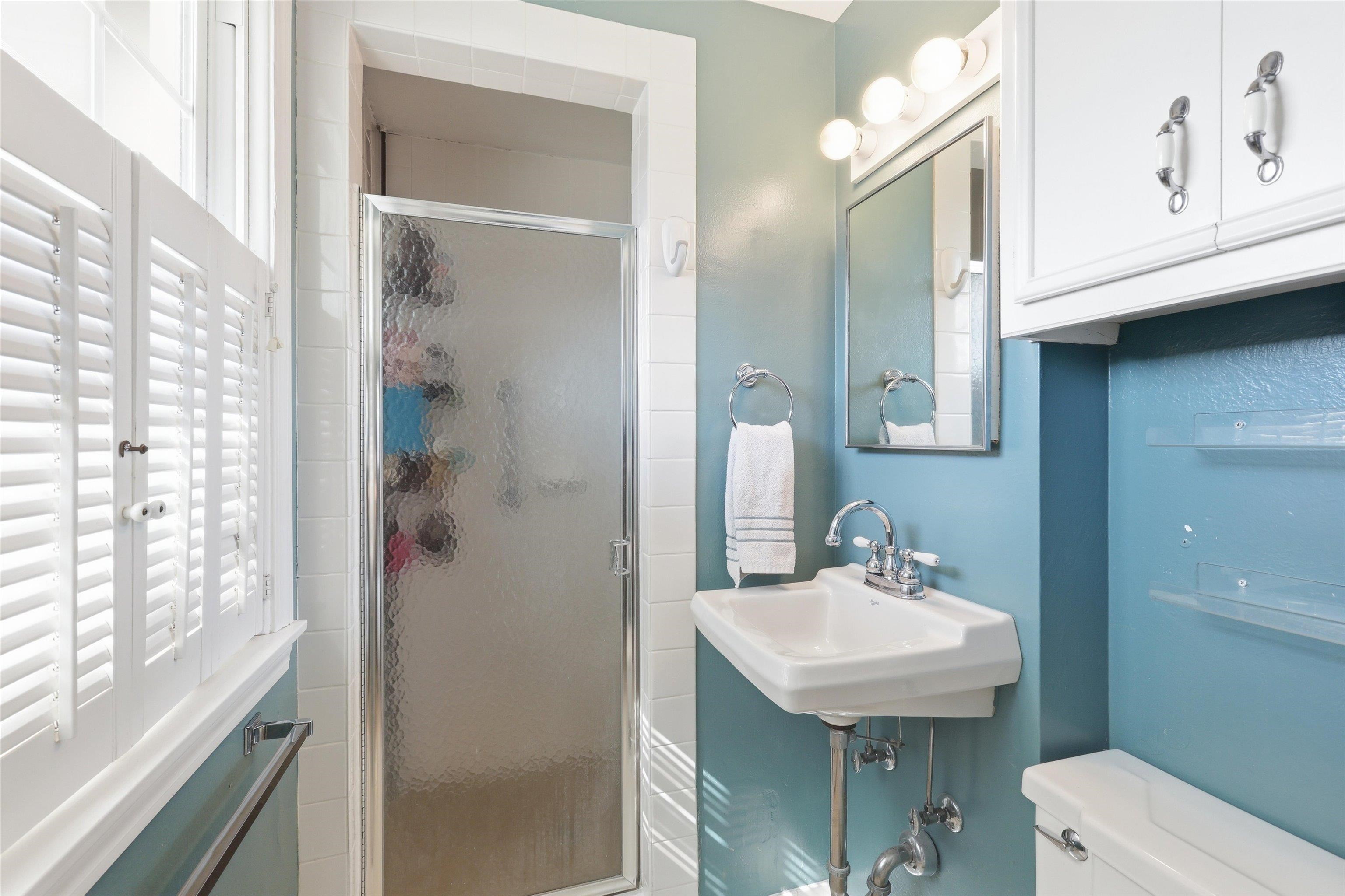 1427 Springdale Lane Green Bay, WI 54304 - Photo 19 of 31