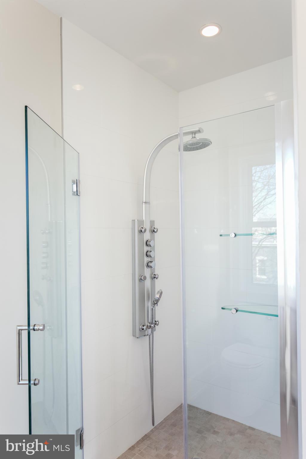 456 Randolph Street Northwest, Unit 1 Washington, DC 20011 - Photo 14 of 26 Interior (General)