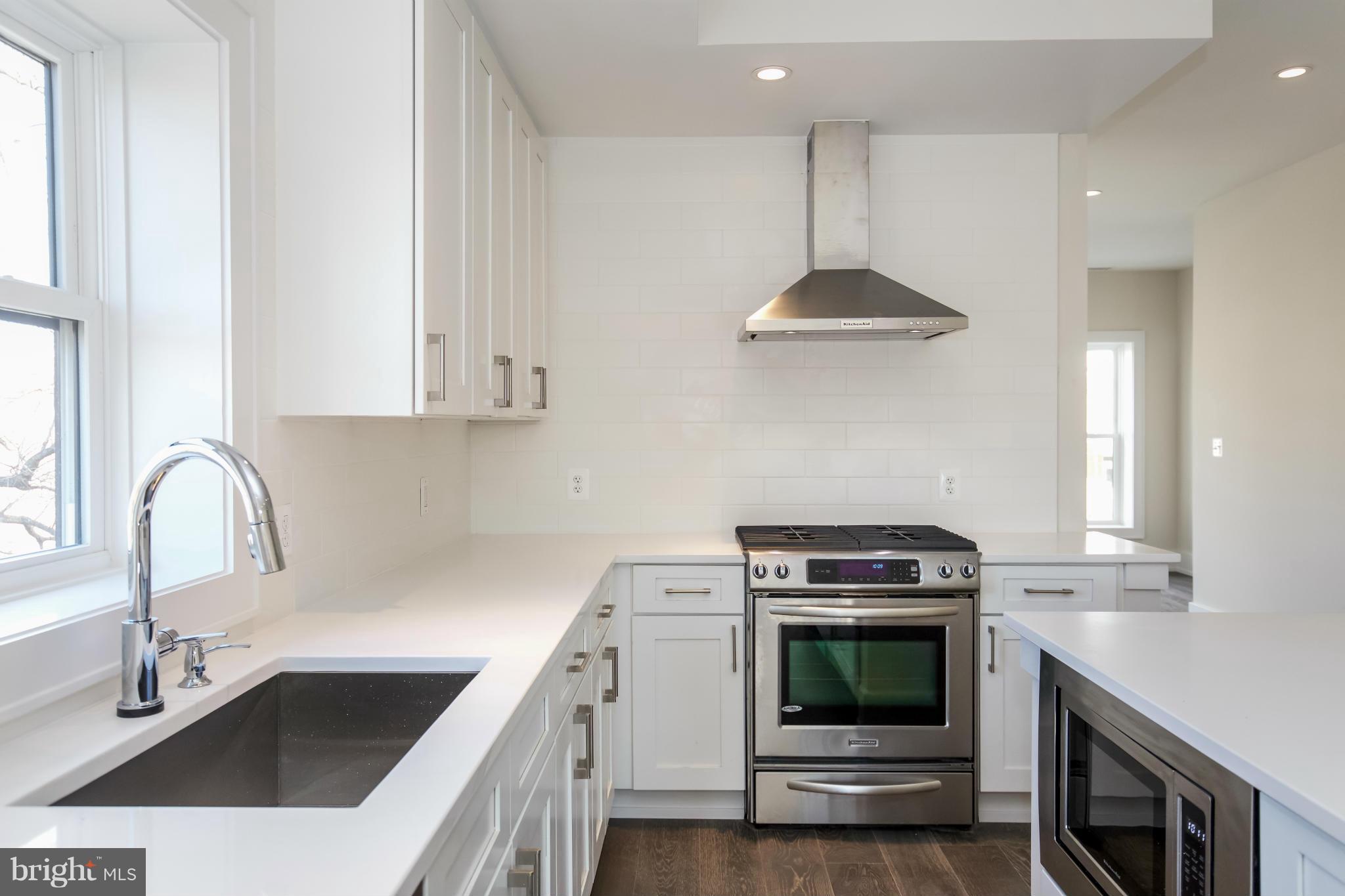 456 Randolph Street Northwest, Unit 1 Washington, DC 20011 - Photo 10 of 26 Kitchen