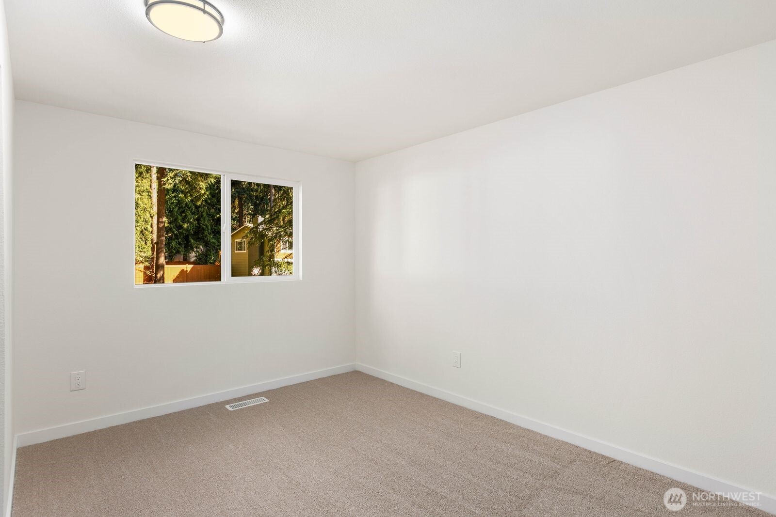 19810 32nd Avenue Southeast Bothell, WA 98012 - Photo 16 of 32
