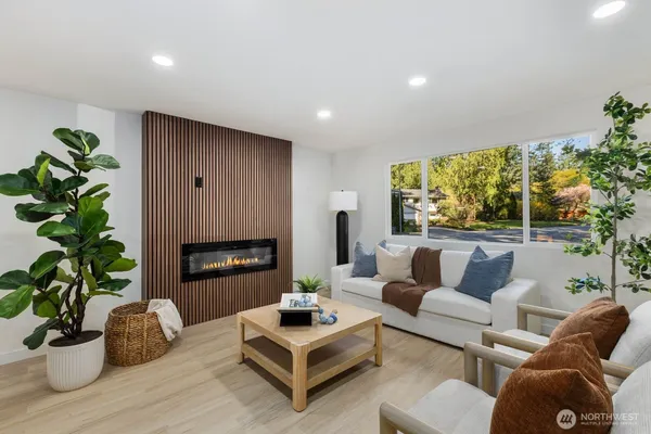 $1,049,000 | 19810 32nd Avenue Southeast, Bothell, WA 98012