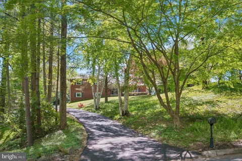 $7,500 | 774 Robinhood Road, Bryn Mawr, PA 19010