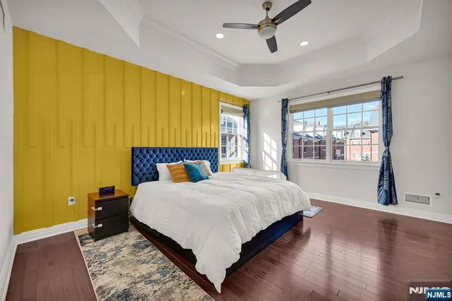 $1,200,000 | 6 Gable Walk, Livingston, NJ 07039