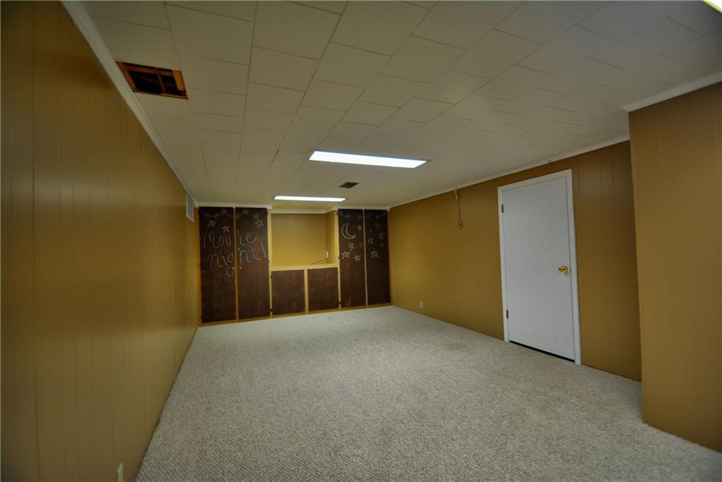 8131 Oakland Road Indianapolis, IN 46240 - Photo 16 of 17 Gallery Image 16